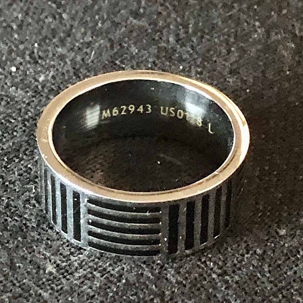 LOUIS VUITTON LV Damier Silver & Black Damier Ring Size 10 (L, 22) NWOT - Picture 5 of 11